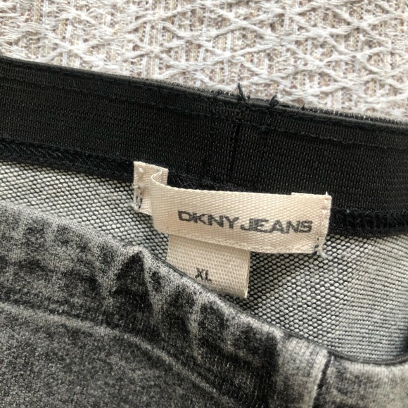 DKNY Jeggings - XL - Picture 2 of 3